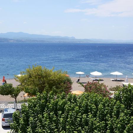 Akrogiali Beach Rooms Amarynthos Exteriér fotografie