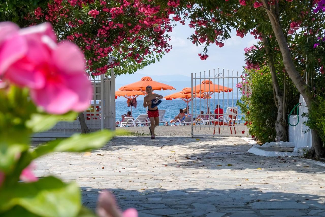 Akrogiali Beach Rooms Amarynthos Exteriér fotografie