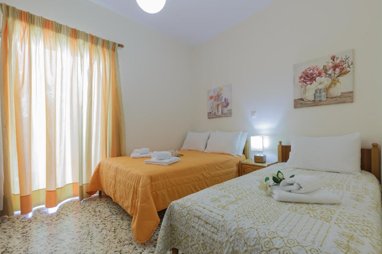 Akrogiali Beach Rooms Amarynthos Exteriér fotografie